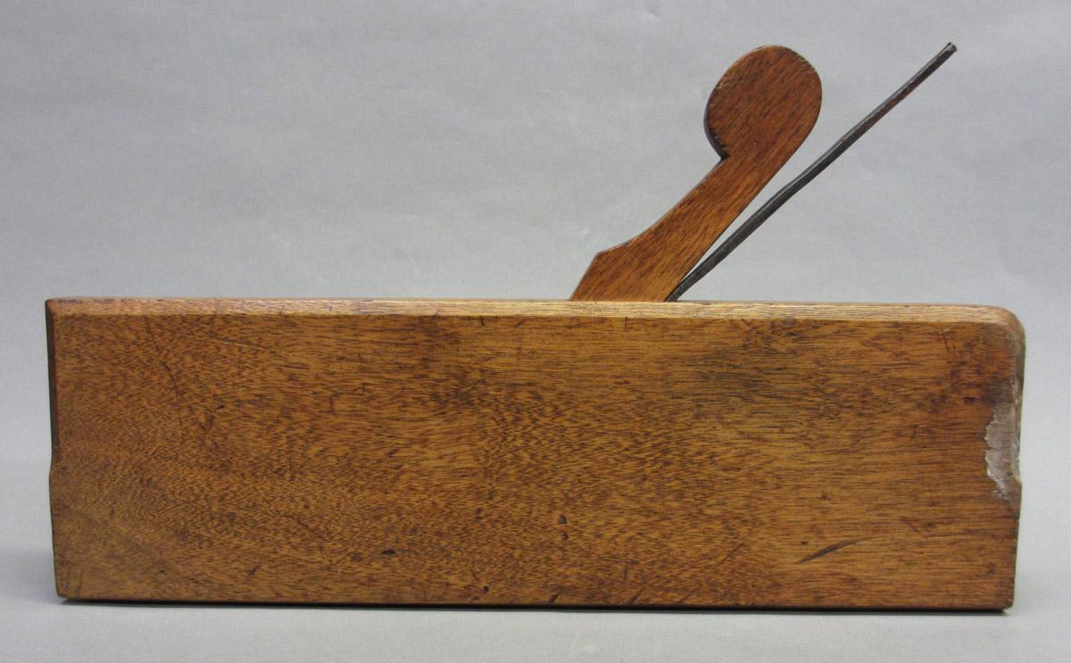1975.0267.027 Molding plane, overall side 2