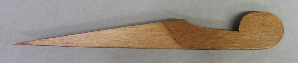 1975.0267.028 Molding plane, wedge side 2
