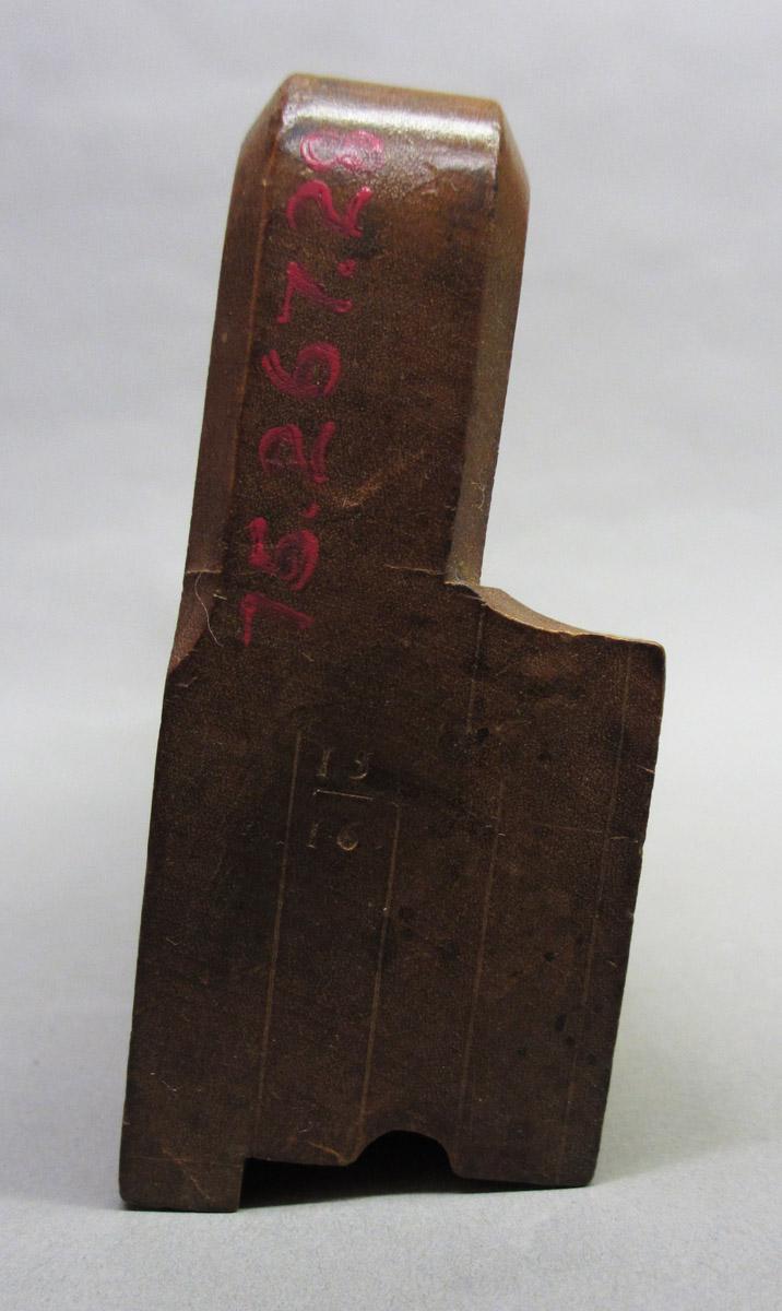 1975.0267.028 Molding plane, heel