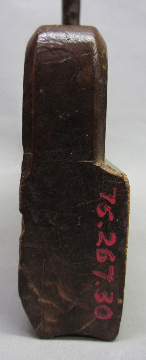 1975.0267.030 Hollow plane, heel