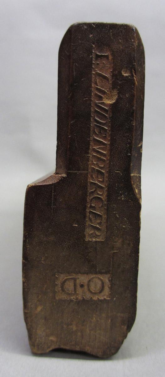 1975.0267.030 Hollow plane, toe
