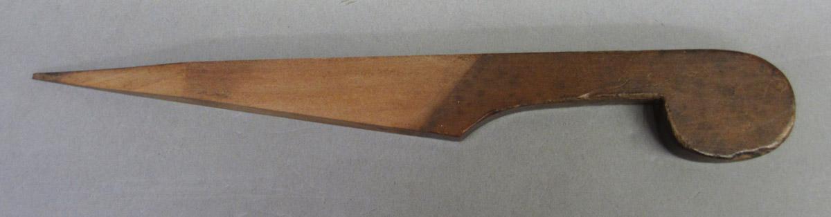 1975.0267.033 Molding plane, wedge side 1