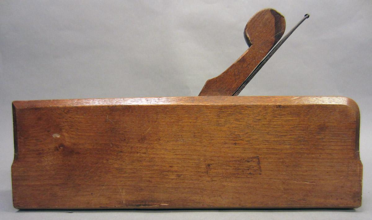 1975.0267.034 Molding plane, view 2