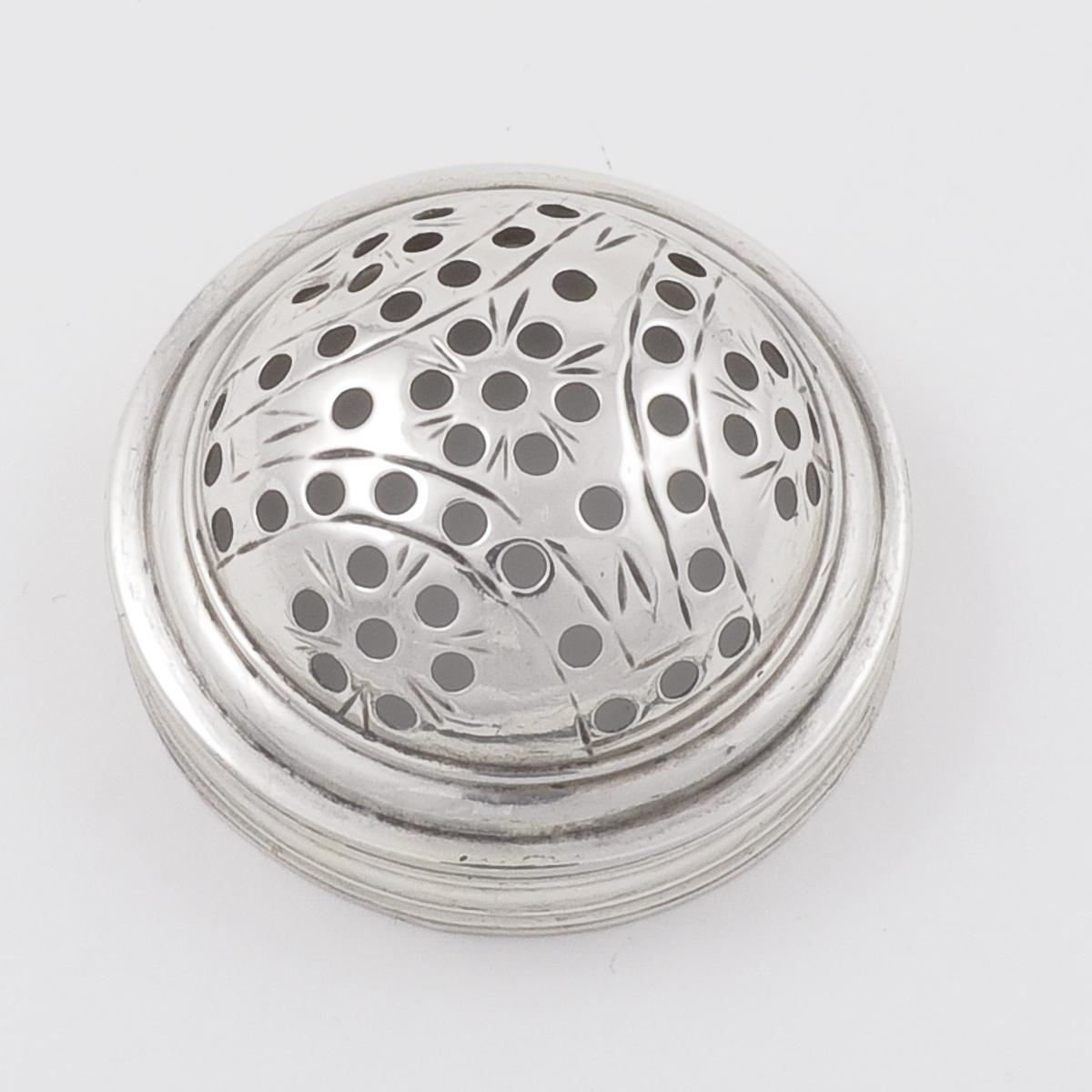 1975.0269 K Silver cap