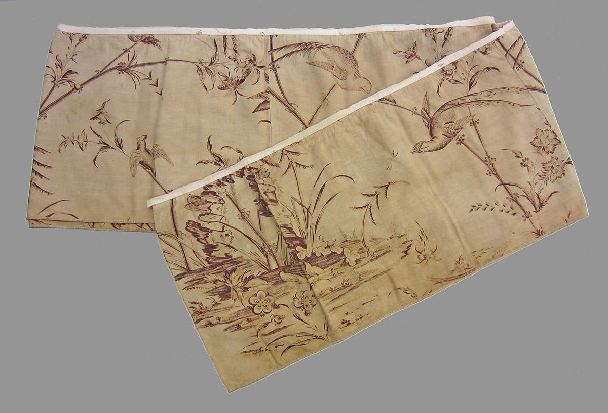 1976.0036.001 textile, printed obverse