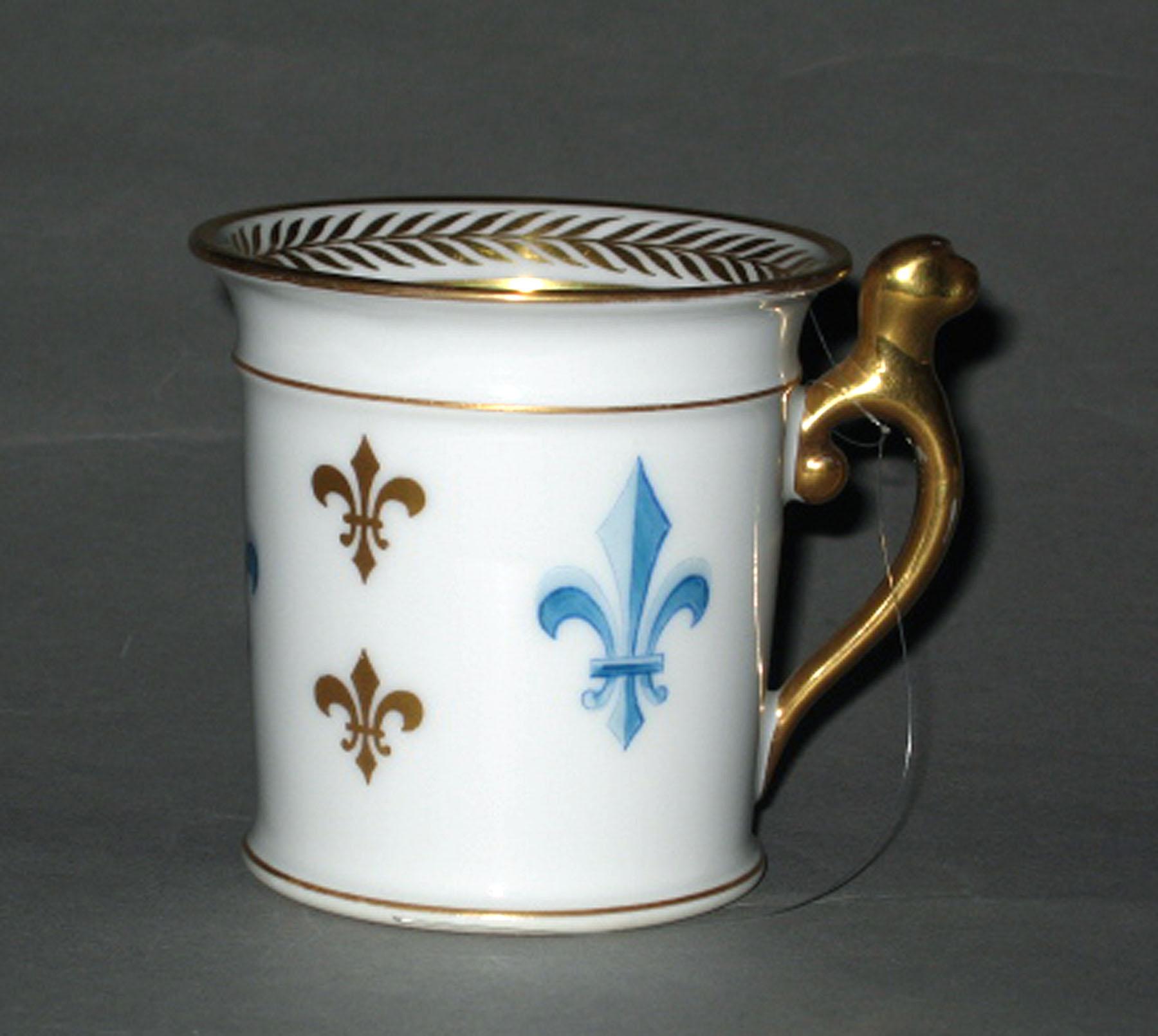 1976.0046.002 A Porcelain coffee cup