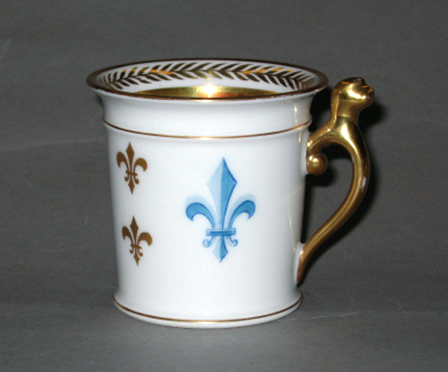 1976.0046.006 A Porcelain coffee cup