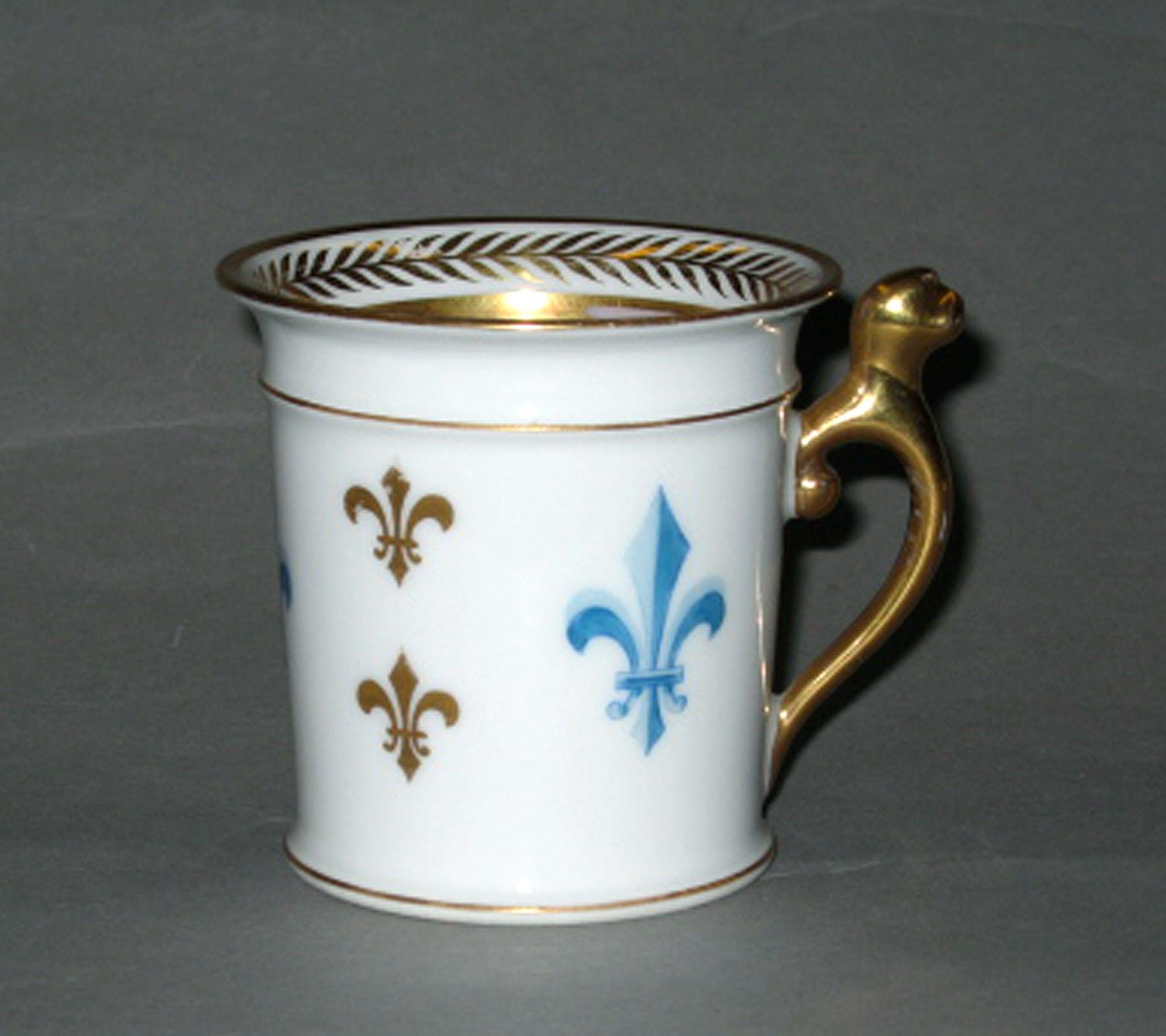 1976.0046.007 A Porcelain coffee cup