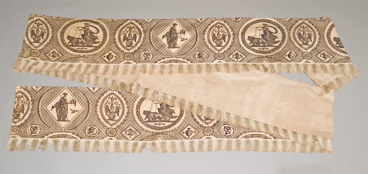 1957.1310 Bed hanging, valance