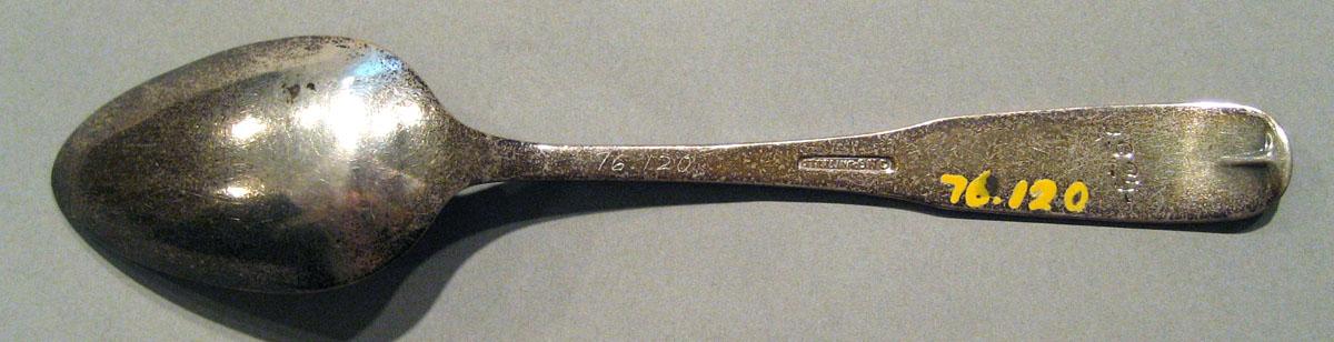 1976.0120 Silver Spoon underside