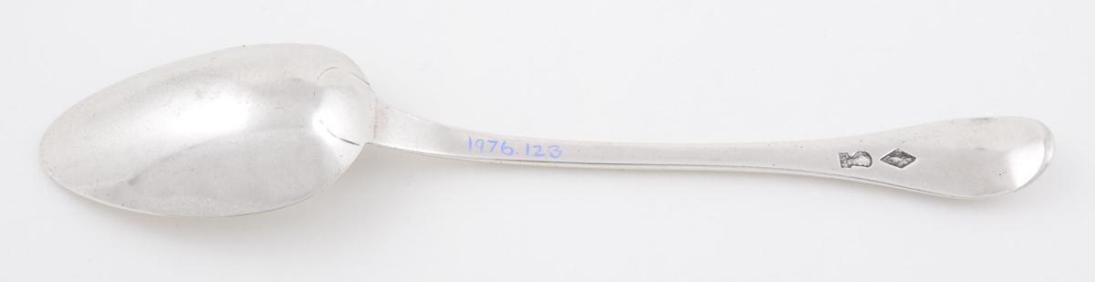 1976.0123 Dessert Spoon, View 2