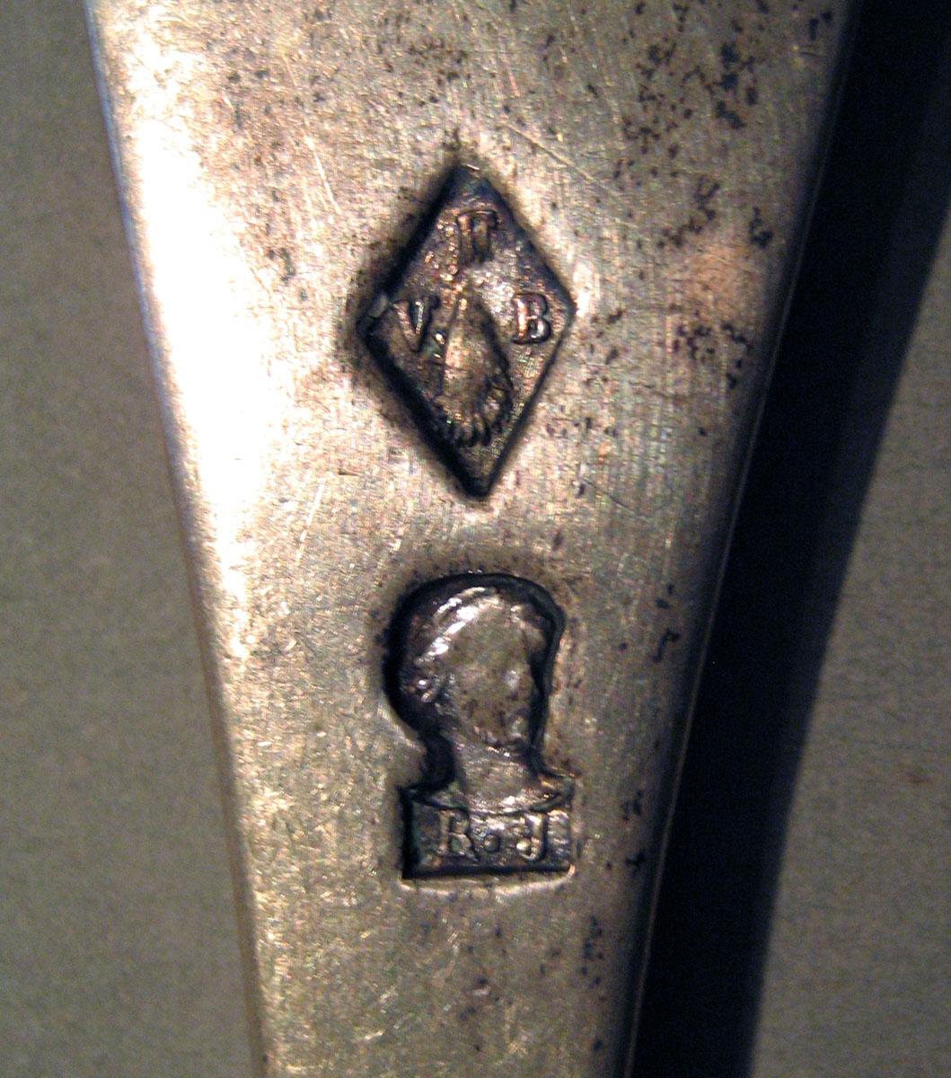 1976.0123 Silver Spoon mark