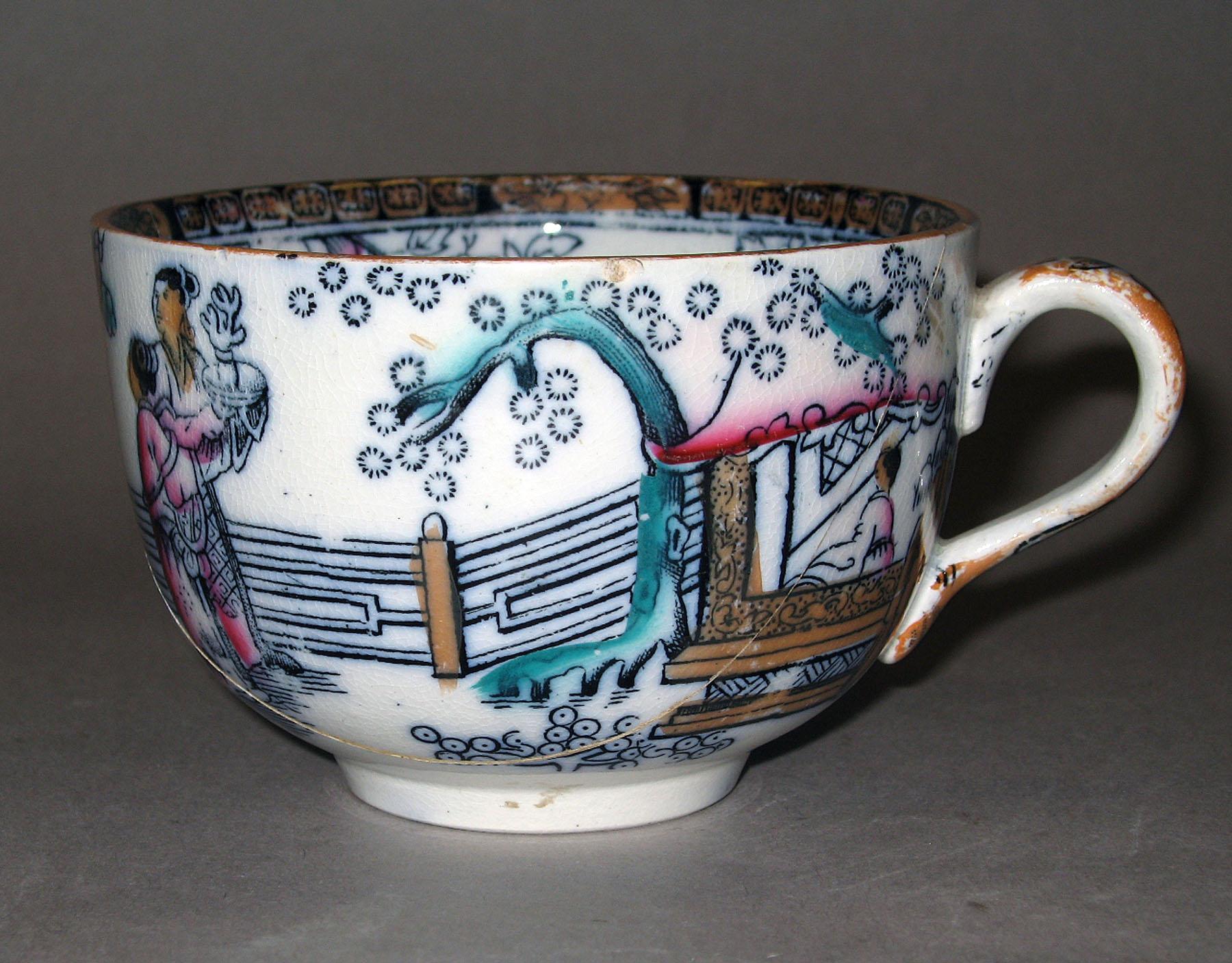 1976.0127 A Teacup