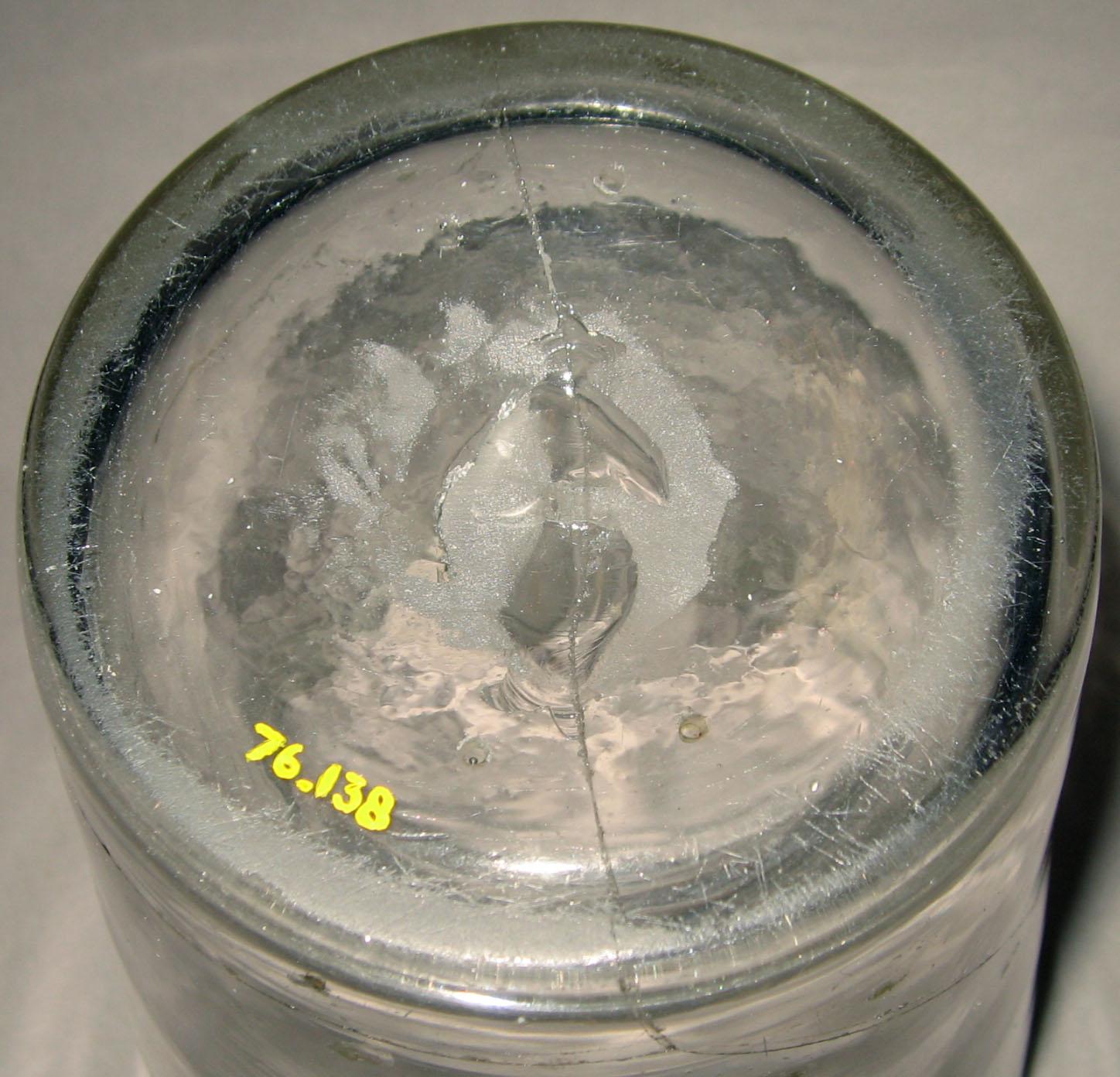 1976.0138 Colorless glass tumbler (underside)