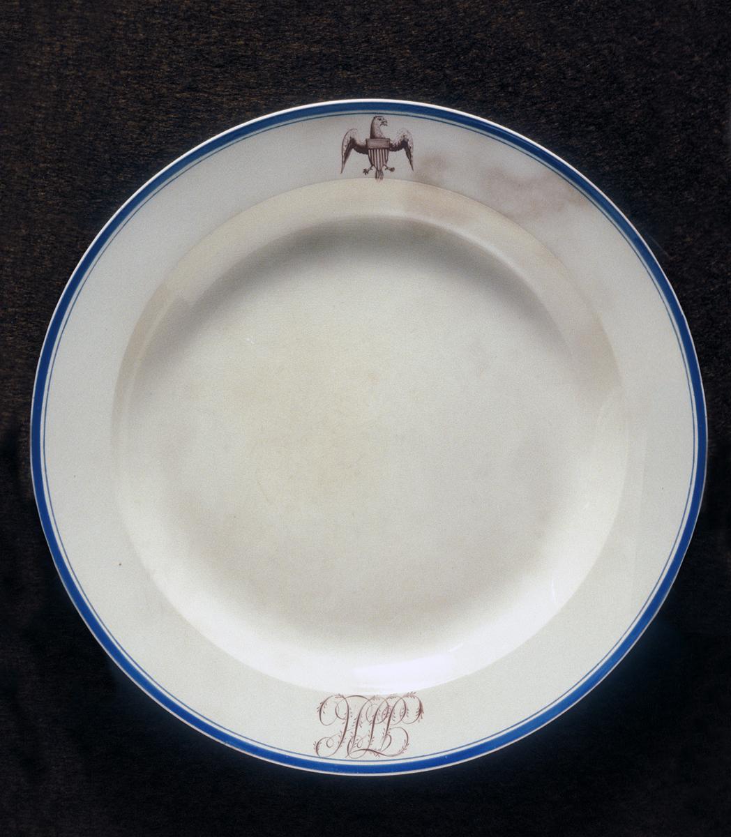 1976.0150 Pearlware plate