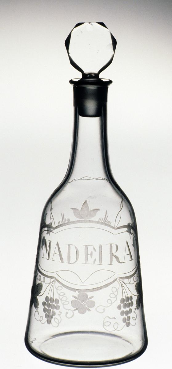 1976.0165 A, B Lead glass decanter