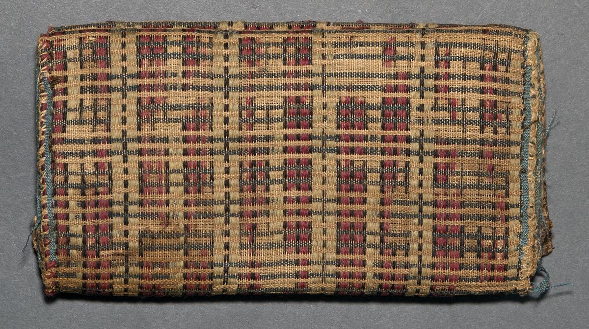 1976.0180 Pocketbook