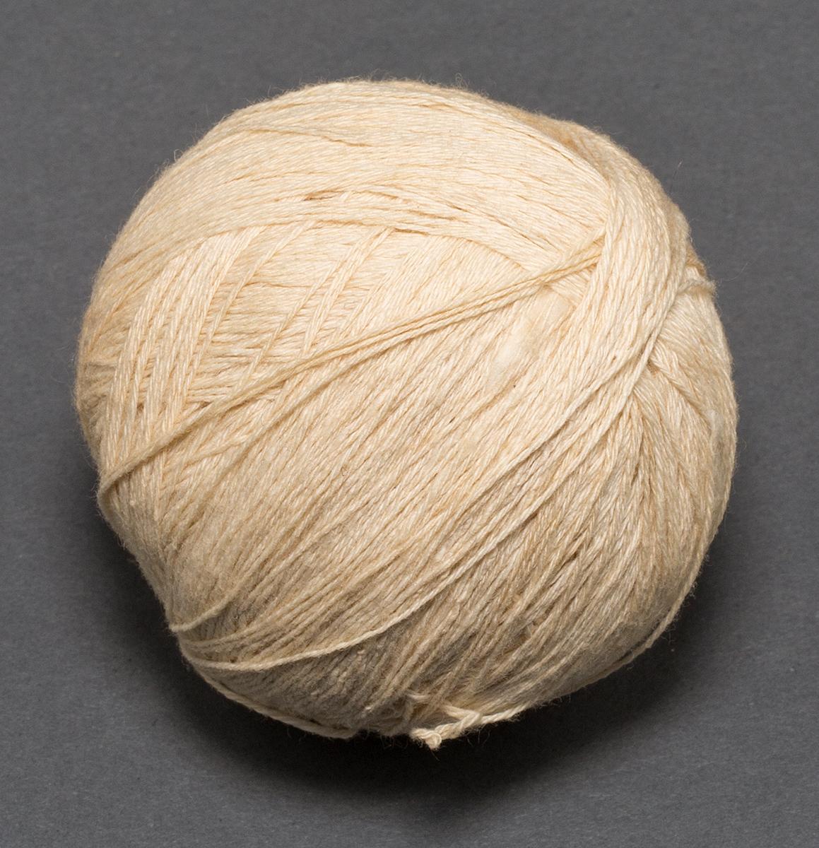 1976.0181.001 Yarn