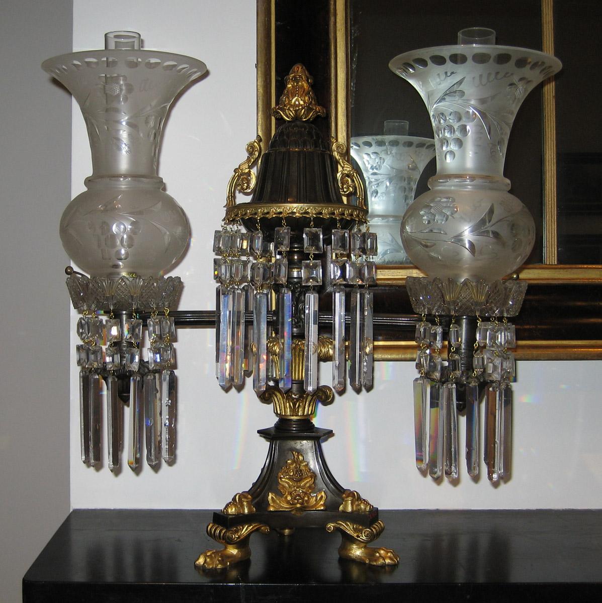 1976.0195.002 Lamp