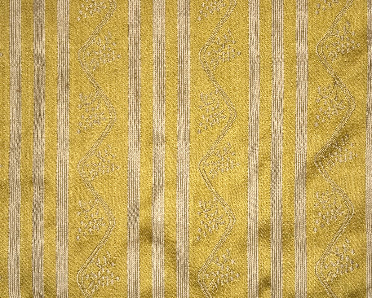 1957.1313.002 Bed Hanging, Side Curtain, Pattern Repeat