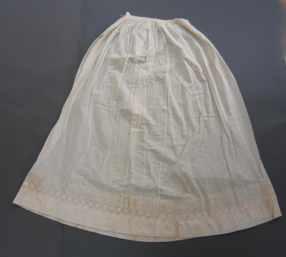 1976.0258 Petticoat, Front alt