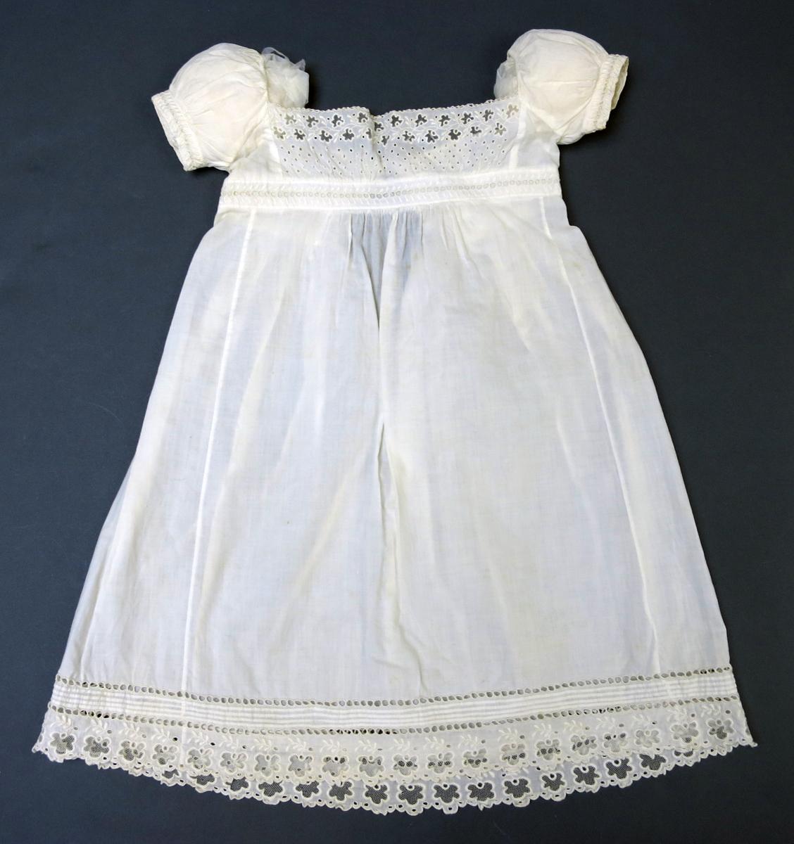 1976.0261 Dress, Front