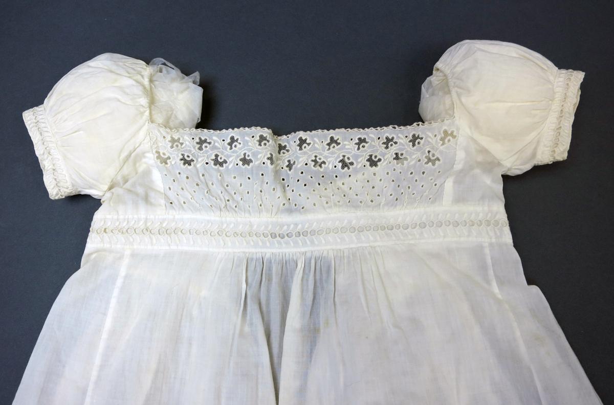 1976.0261 Dress, Bodice