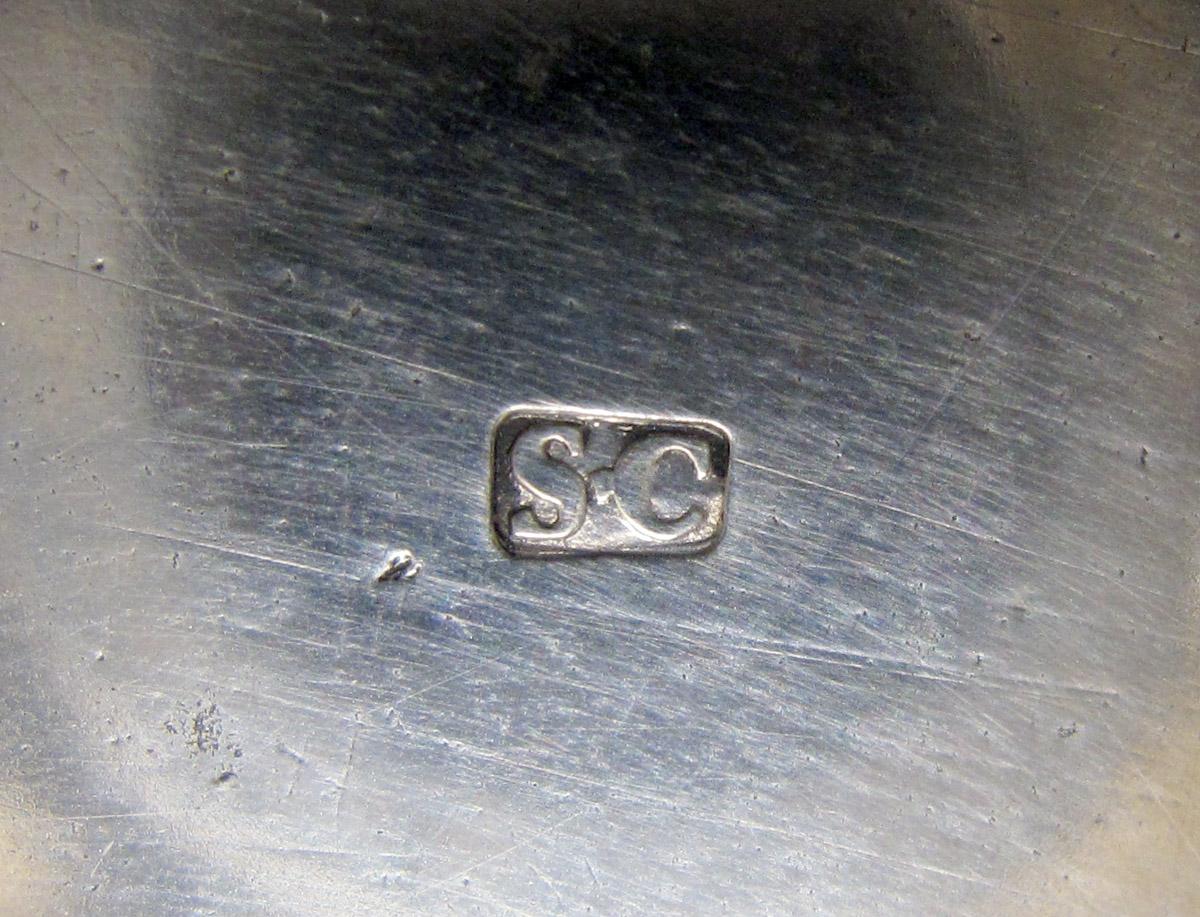 1976.0279 salver mark