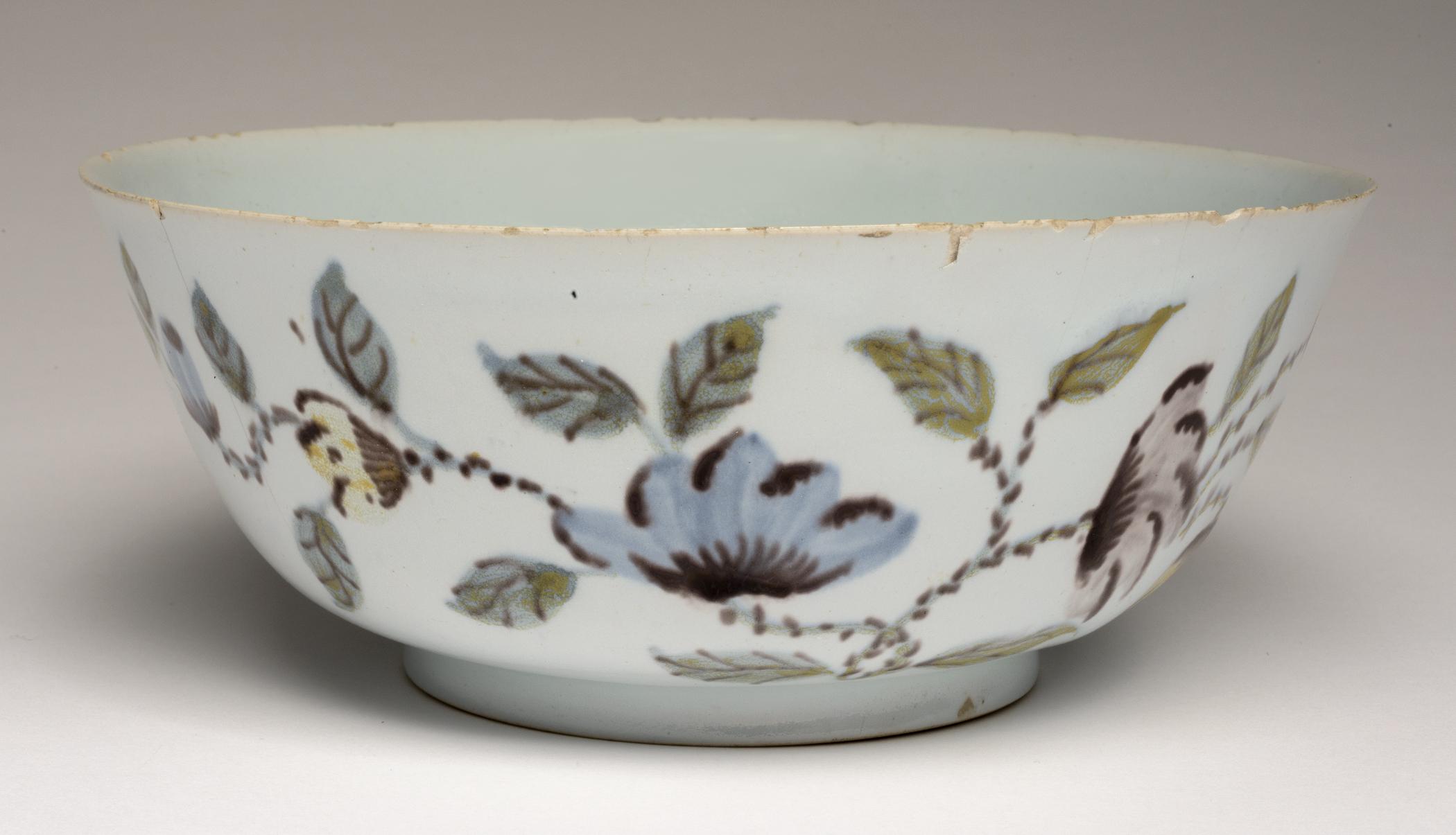 1976.0318 Bowl, view 1