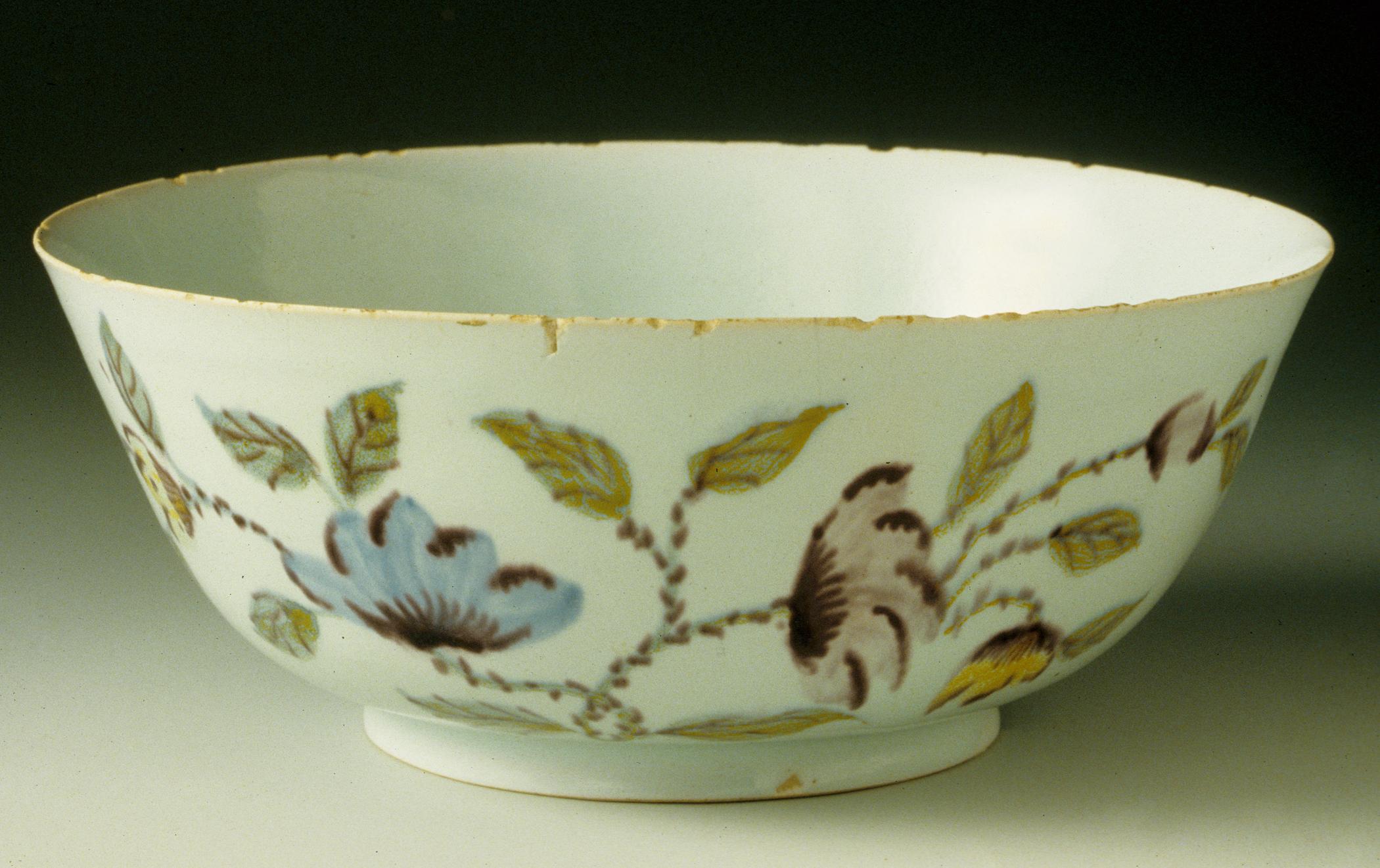 1976.0318 Bowl