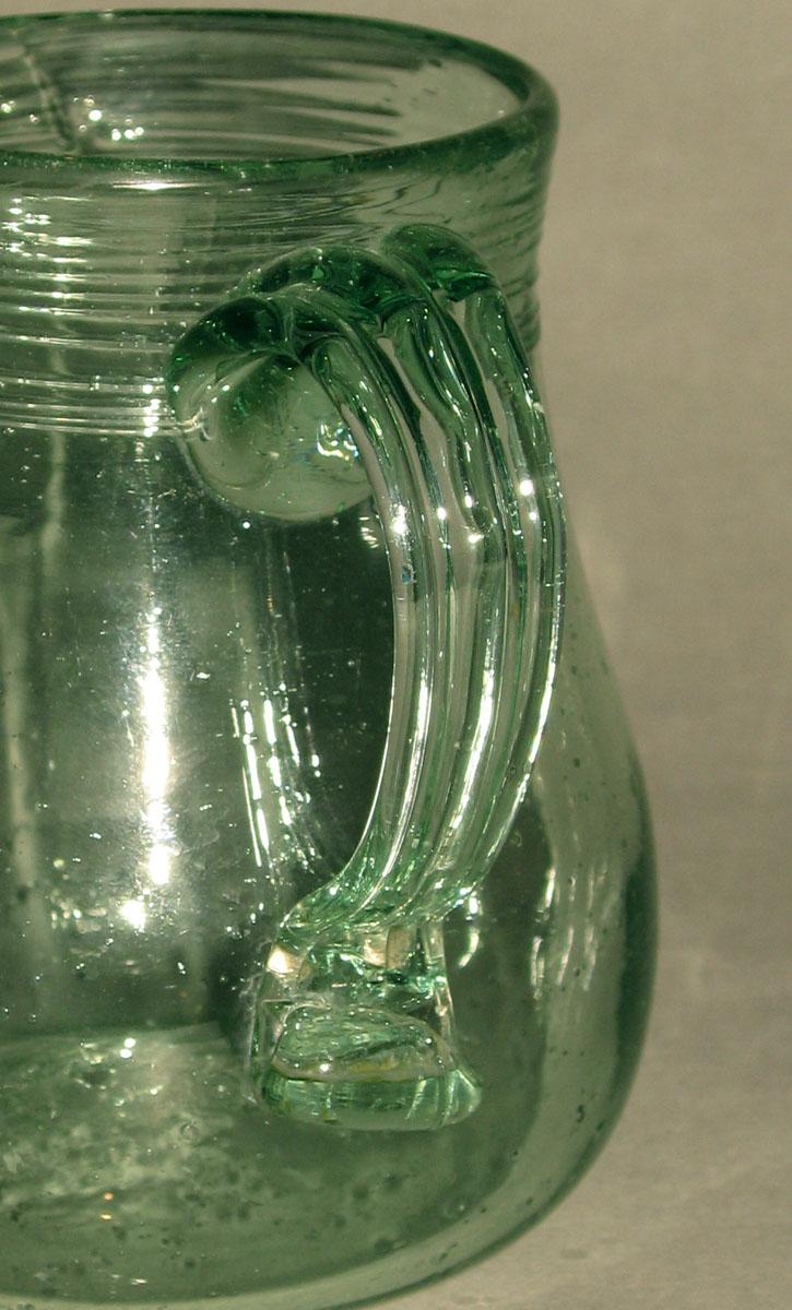 1976.0320 Glass jug (handle)