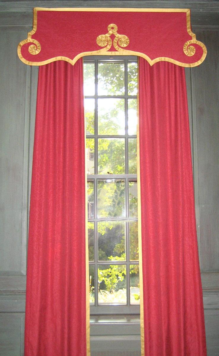 1976.0500.001 window hangings, view 2