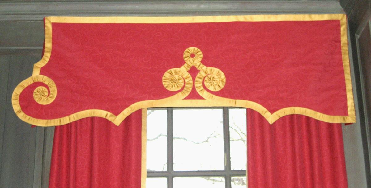1976.0500.002 valance