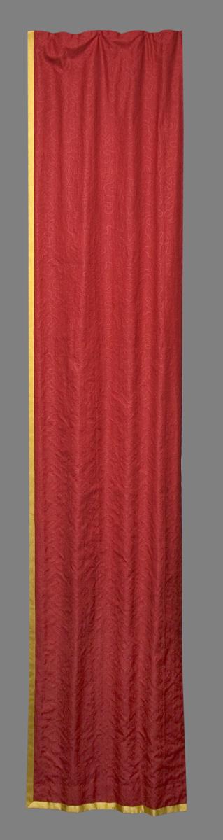 1976.0500.004 B Window Hanging, Side Curtain