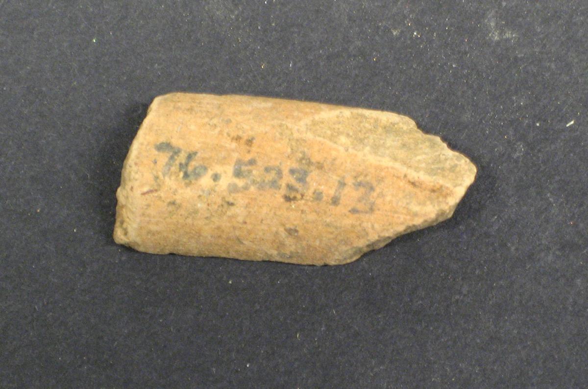 1976.0523.013 Ceramic Fragment