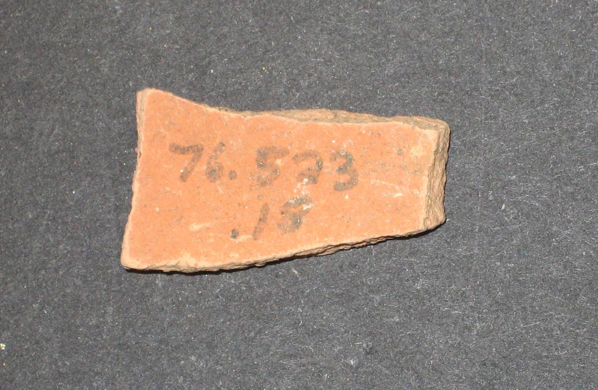 1976.0523.018 Ceramic Fragment (underside)