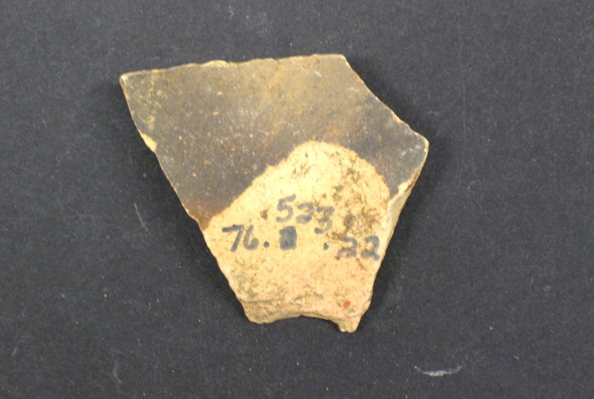 1976.0523.022 Ceramic Fragment (underside)