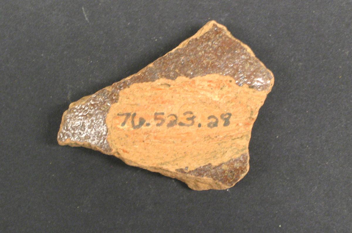 1976.0523.028 Ceramic Fragment