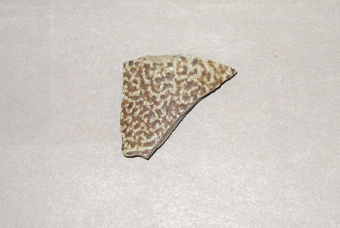 1976.0523.034 Ceramic fragment