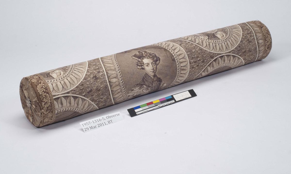 1957.1316.005 Bolster (view 2)