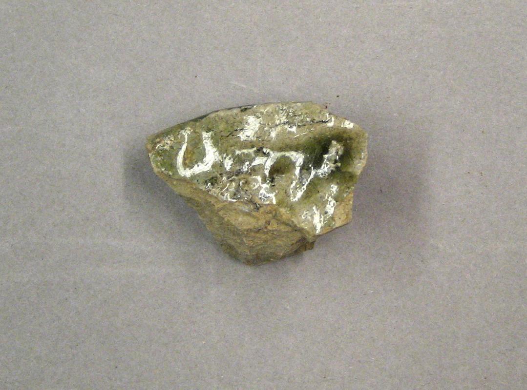 1976.0523.041 Ceramic fragment