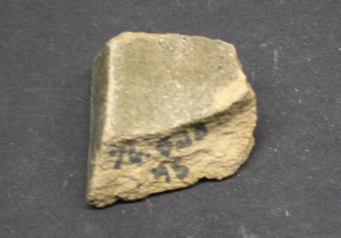 1976.0523.045 Ceramic Fragment (underside)