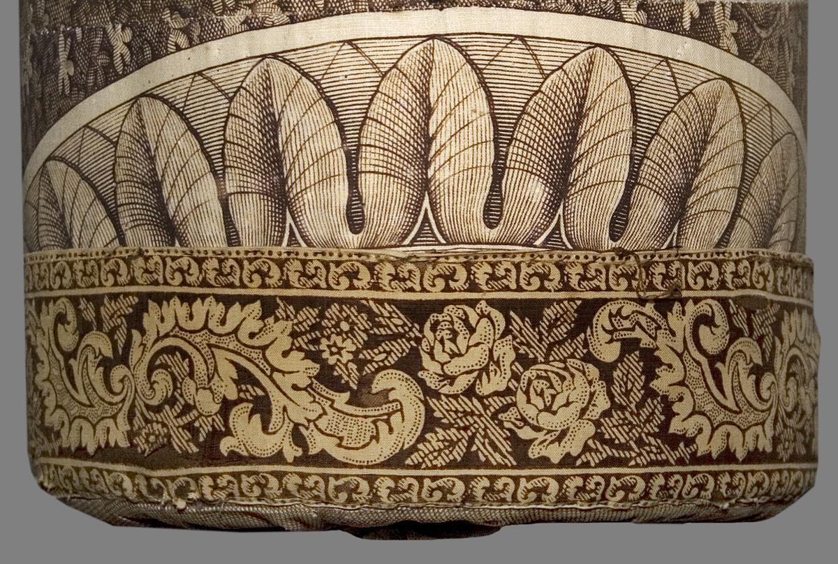 1957.1316.006 Bolster, Trim Detail