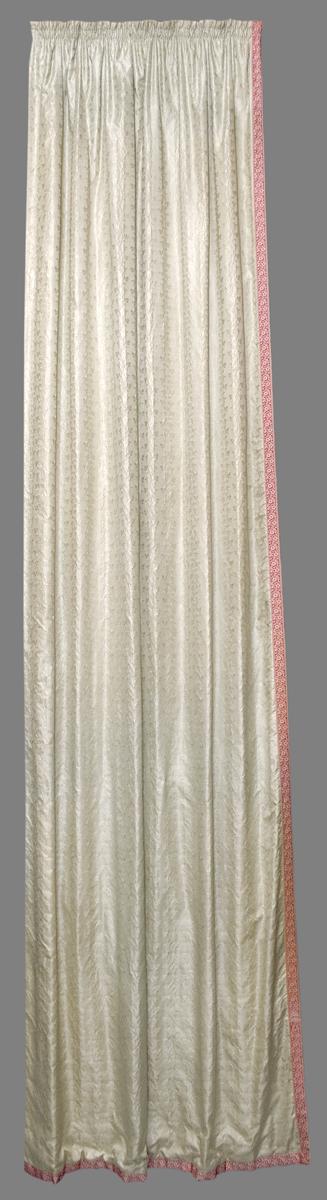 1957.1317.001 B Window Hanging, Side Curtain