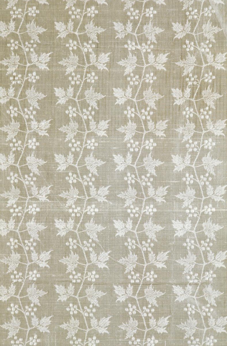 1957.1317 Window Hanging, Pattern Repeat