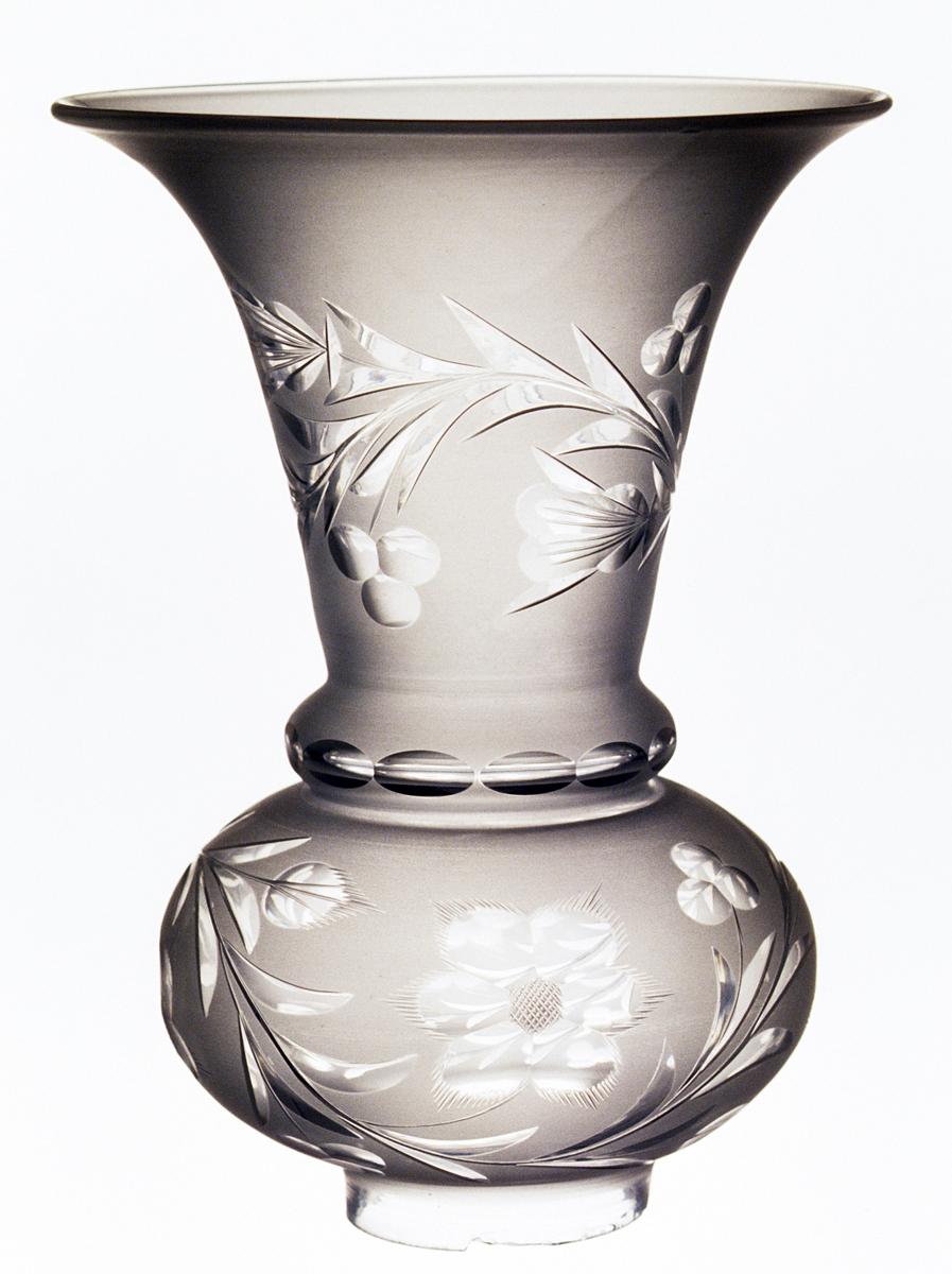1977.0010.001 Lamp Globe