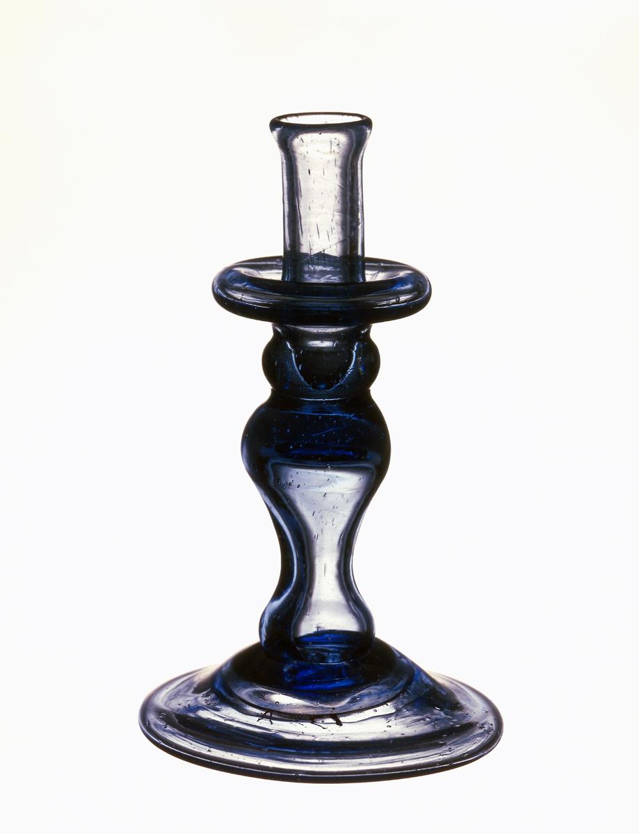 1977.0017 Candlestick