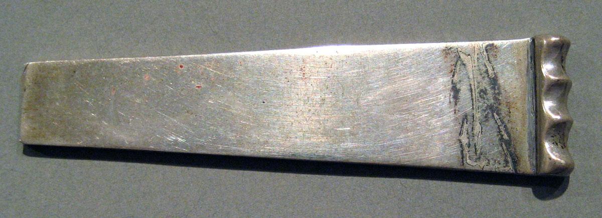 1977.0019.004 Silver Spoon Handle upper surface
