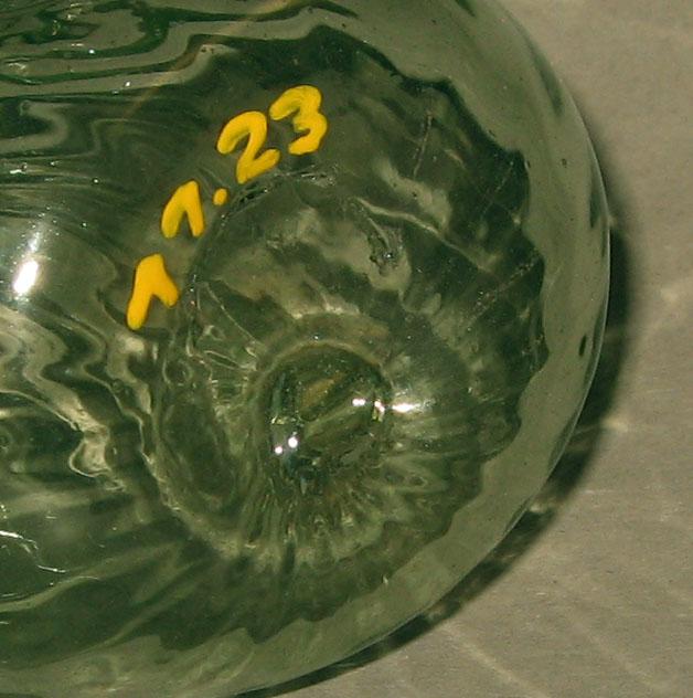 1977.0023 Glass pocket bottle (underside)