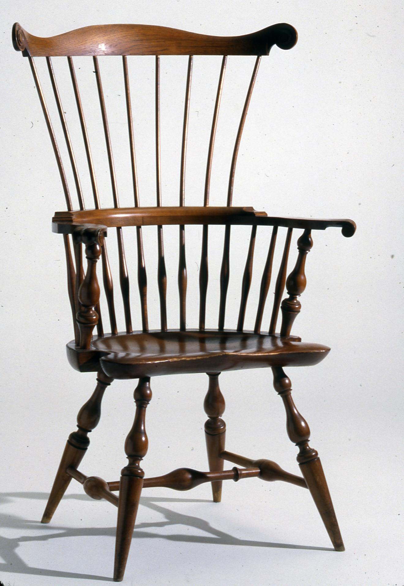 1977.0054 Chair, view 1